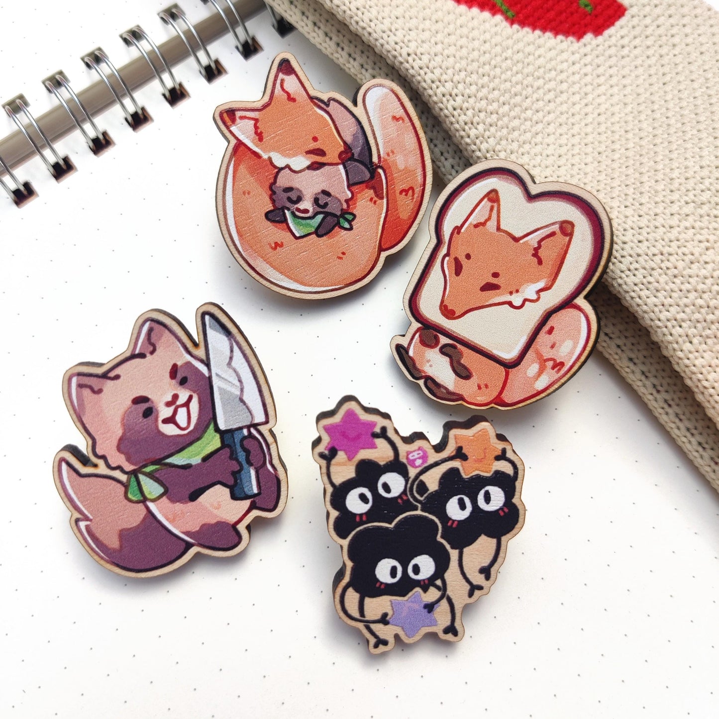 WOODEN PIN Kitsune Fox and Tanuki Maple Pinback | 40mm