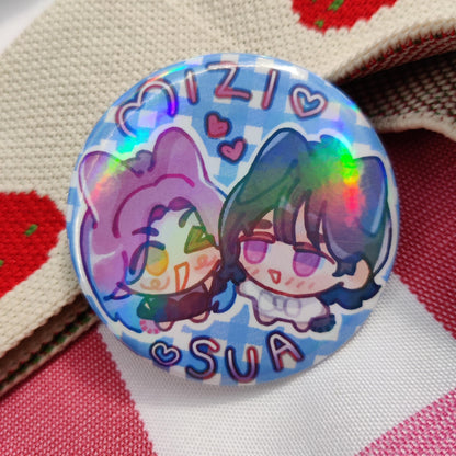 ALIEN STAGE large character holo BADGE 58mm Skrunkly, Till, Ivan, Mizi, Sua, Hyuna, Luka, alnst, ivantill, mizisua, hyuluka, ita bag, deco